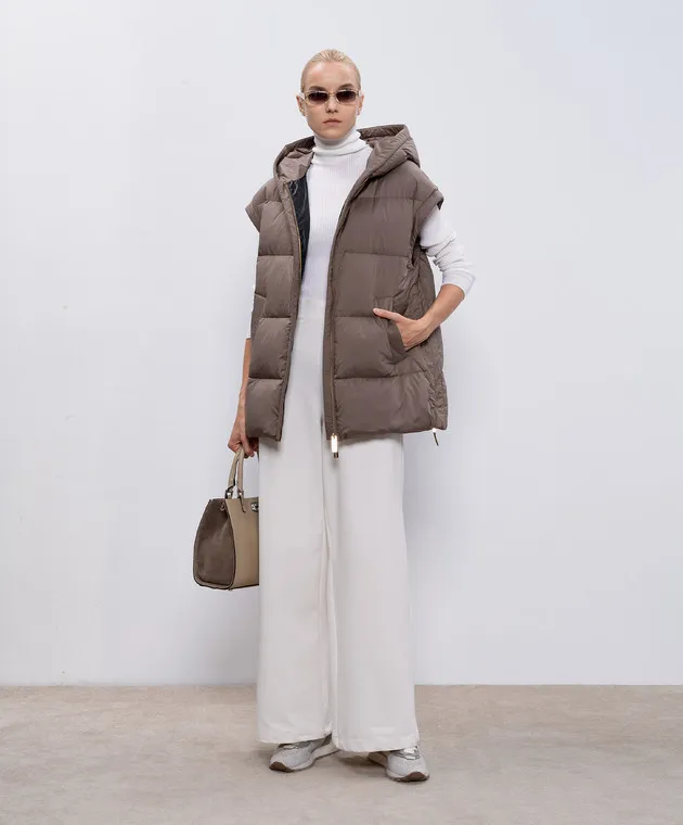 Be Florence Gilet in piumino marrone con ricamo logo FB2415