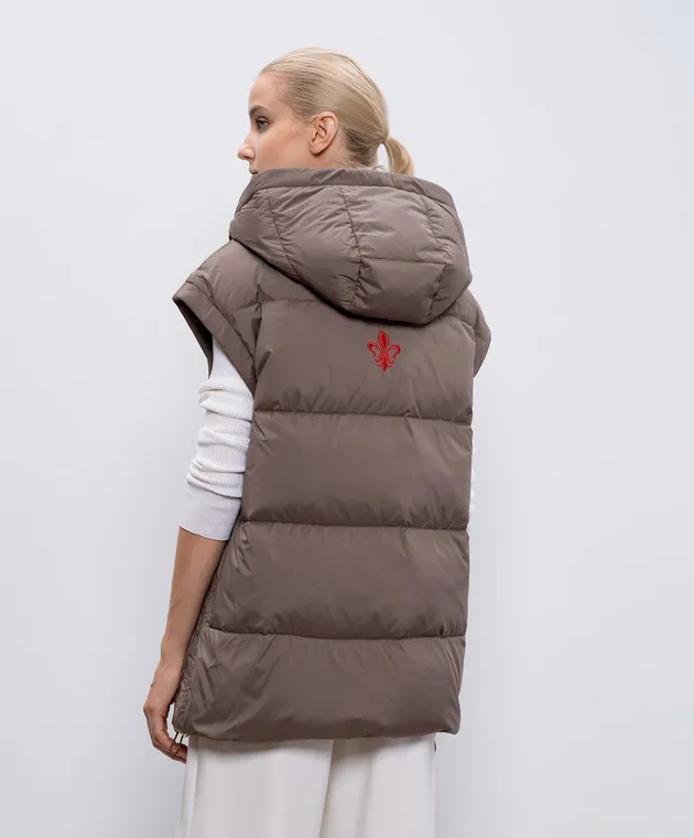 Be Florence Gilet in piumino marrone con ricamo logo FB2415