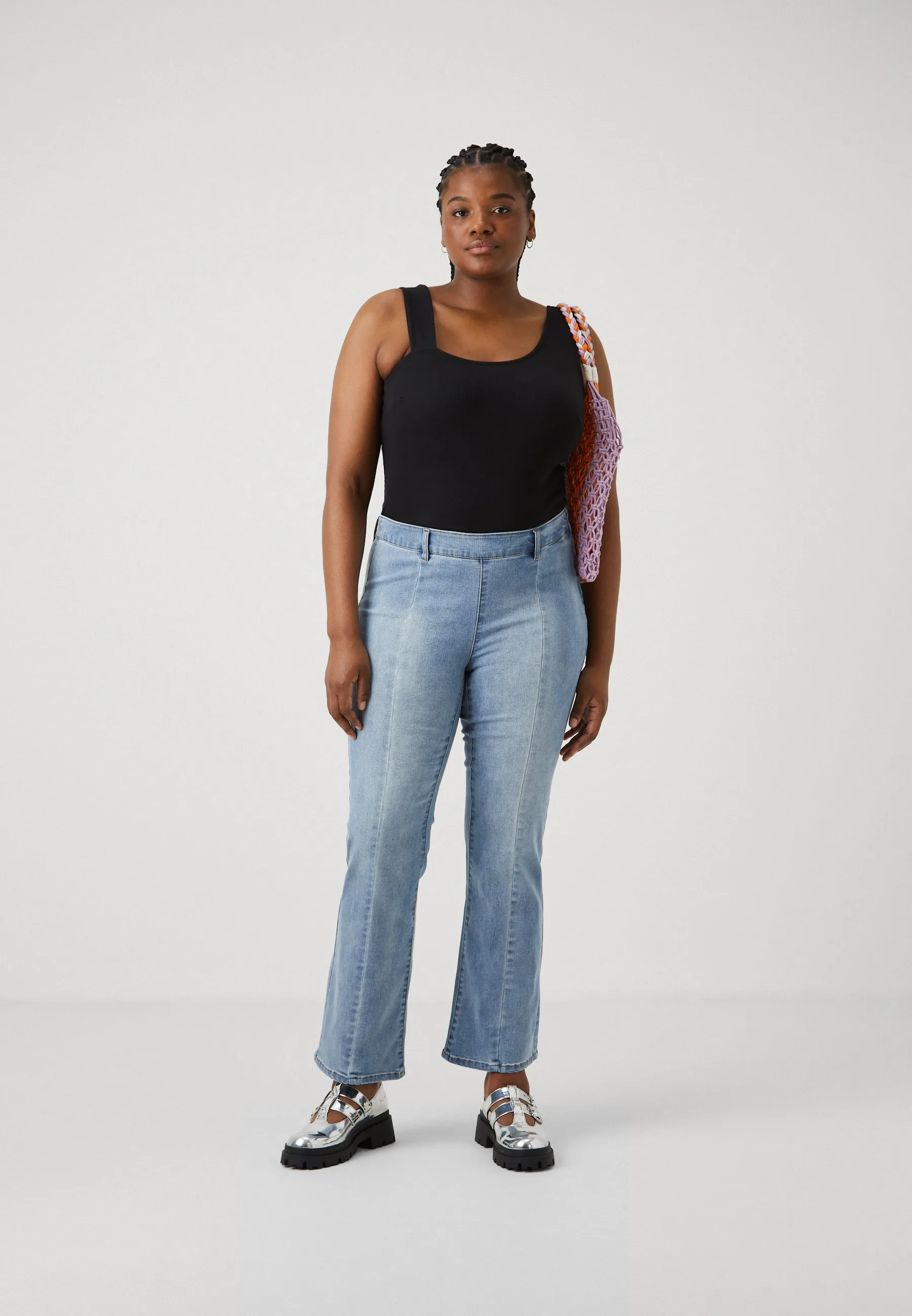 CARSALLY MID FLARED ZIP CUT - Jeans bootcut