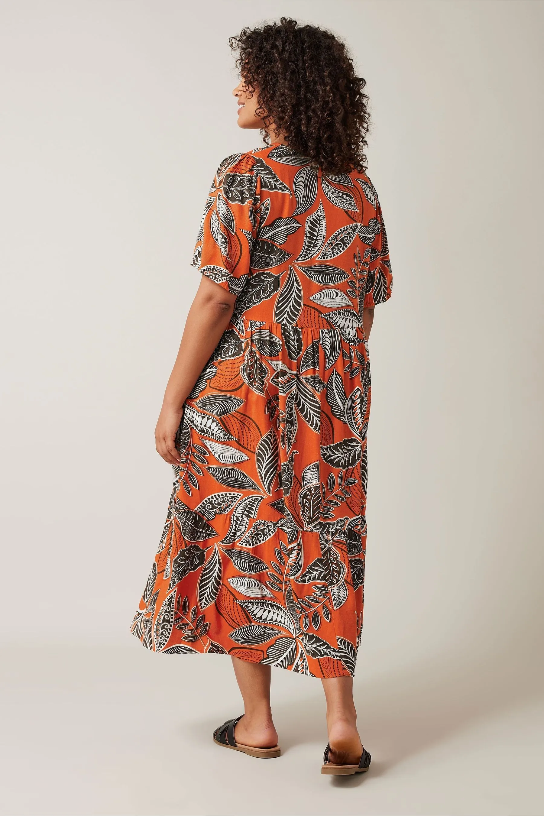 Evans Curve Tropical Print Linen Dress