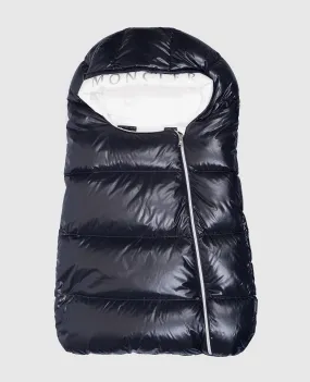 Moncler ENFANT Busta-cocoon in piumino blu per bambini con logo J29511E000025963V