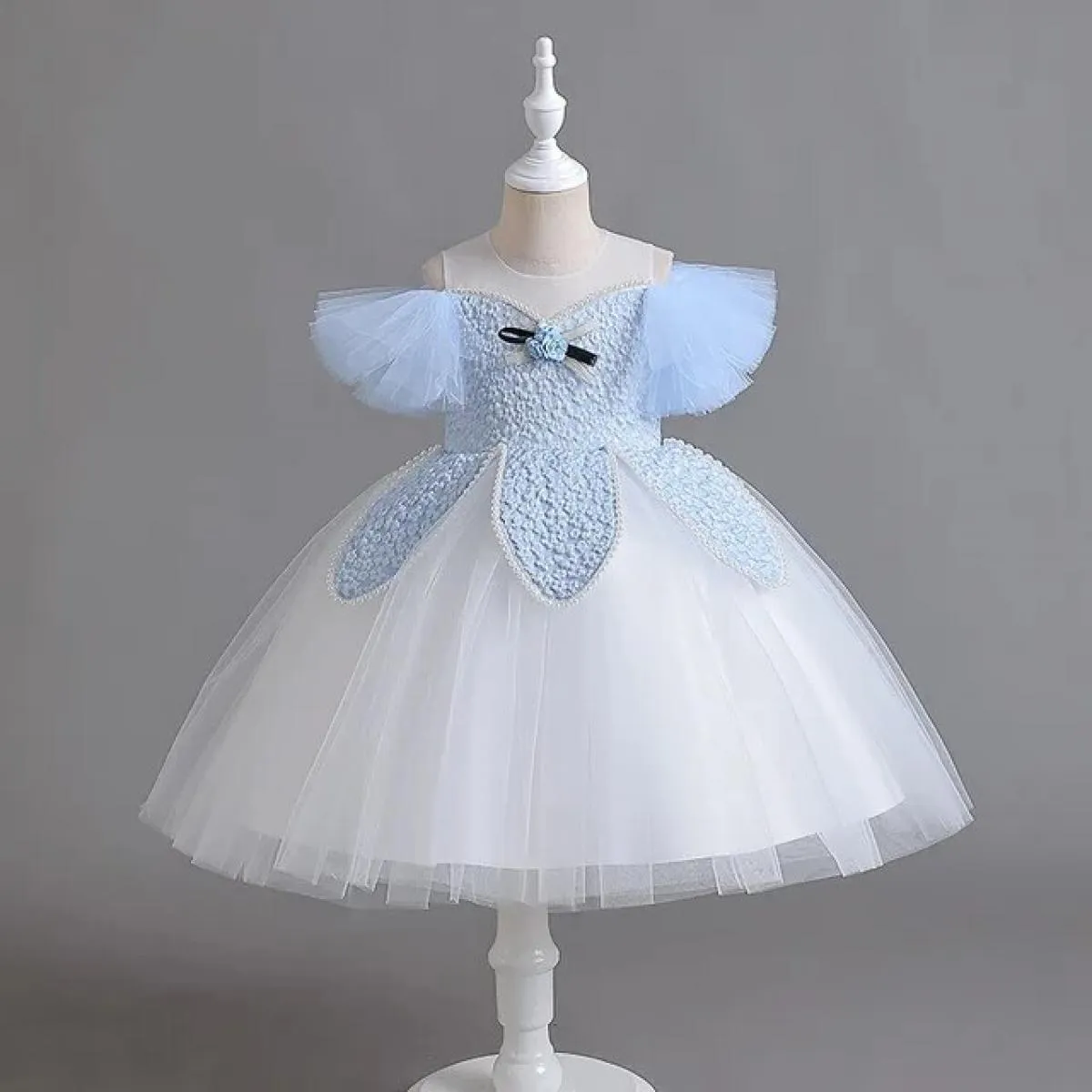 New Girls 'Little Flying Sleeves Pengpeng Princess Dress Contrast Pearl Princess Dress Piano Host Big Bow Performance Cl